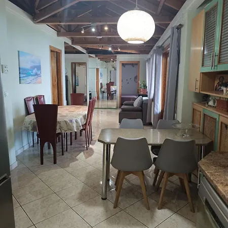 Casa vacanze Front House *